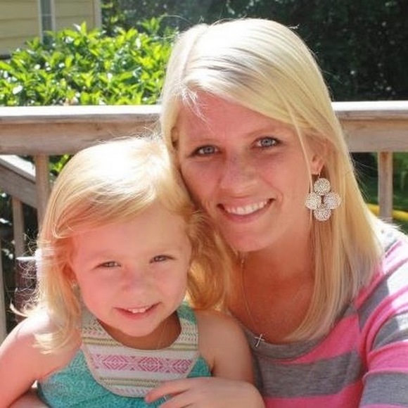 Meet your Posher, Krissy - Picture 1 of 1